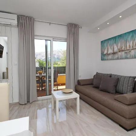 Gemuetliche In Mit Eigenem Balkon Baska (Krk)